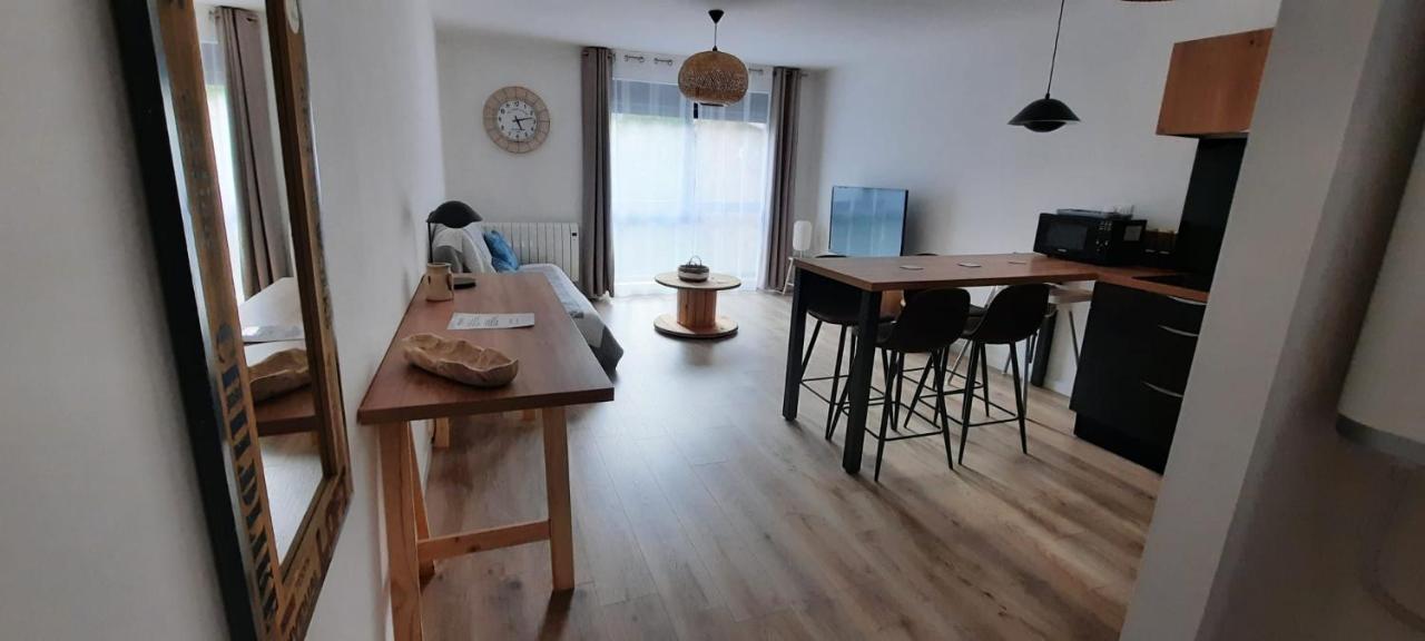 Appartement Renove Totalement - Vue Sur Jardin - 52 M² Houdemont Exterior foto