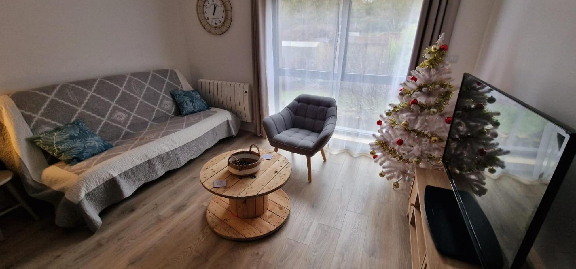 Appartement Renove Totalement - Vue Sur Jardin - 52 M² Houdemont Exterior foto